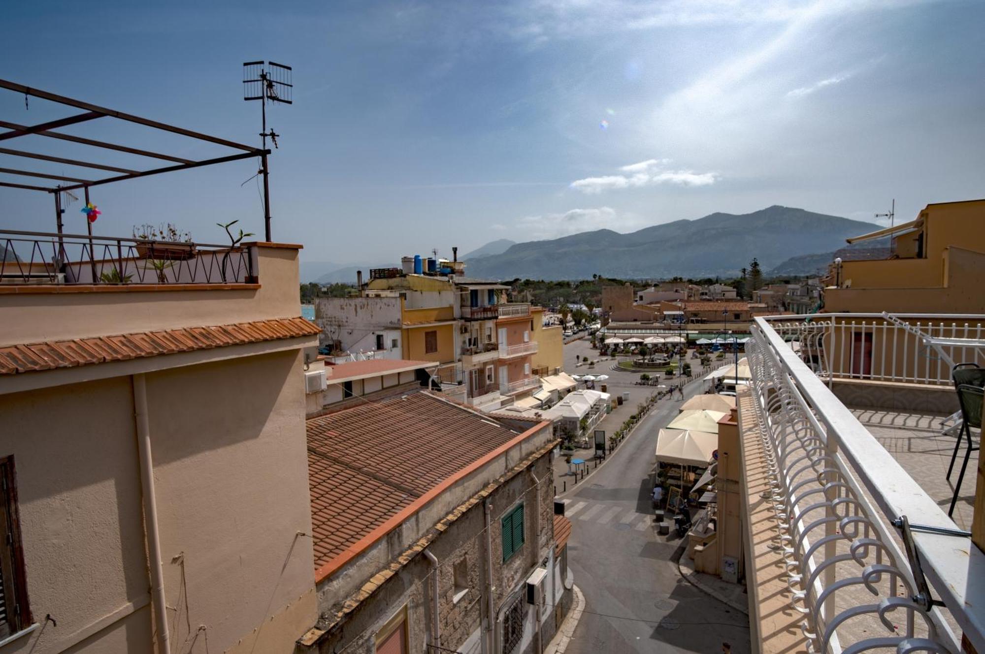 Mondello Sunsea House Apartment Ngoại thất bức ảnh